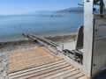 Αμφιλοχία: Αγοράκι τραυματίστηκε σε ράμπα ΑμεΑ σε παραλία και μεταφέρθηκε στο Καραμανδάνειο