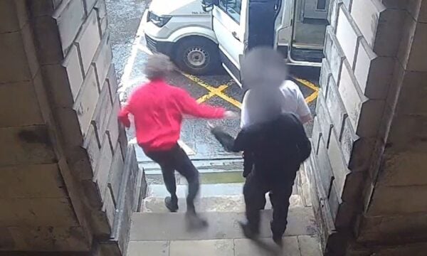 Σκωτία: Ισόβια σε 21χρονο για απαγωγή και βιασμό 15χρονης υπό την απειλή μαχαιριού