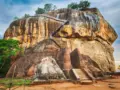 Sigiriya: Η αρχαία πόλη που χτίστηκε από πρωτόγονους ή από έναν «θεό-ερπετό»;