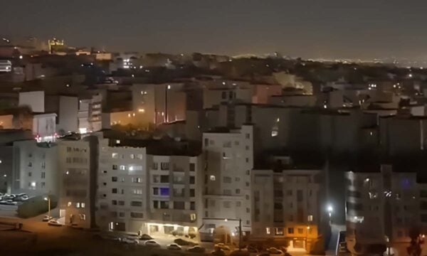 Τεχεράνη: Ενεργοποιήθηκε η αεράμυνα για την αντιμετώπιση εχθρικών απειλών