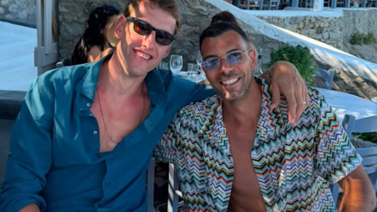Κώστας Σλούκας και Γιαν Βέσελι στη Μύκονο: «Γιορτάζοντας μία όμορφη καριέρα» 2 Κώστας Σλούκας και Γιαν Βέσελι στη Μύκονο: «Γιορτάζοντας μία όμορφη καριέρα»