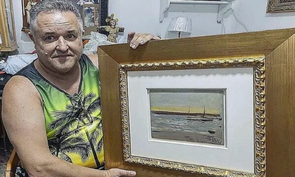 Πίνακας αξίας 150.000 ευρώ βρέθηκε πεταμένος στον δρόμο – Περαστικός τον μάζεψε γιατί του άρεσε η κορνίζα