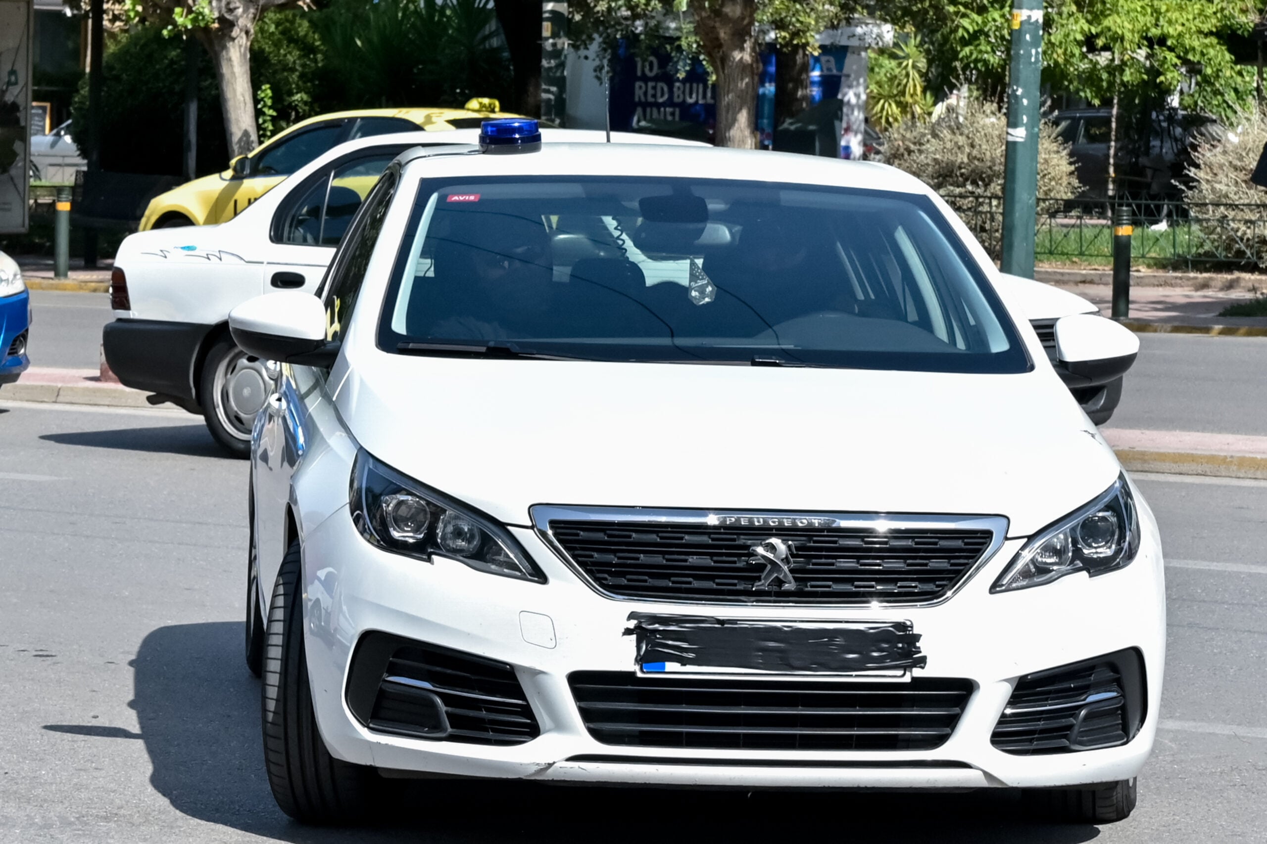 Δολοφονία Σταύρου Γεωργίου: Στην Ευελπίδων ο 28χρονος Αιγύπτιος – Με σκυμμένο το κεφάλι έφτασε στον ανακριτή