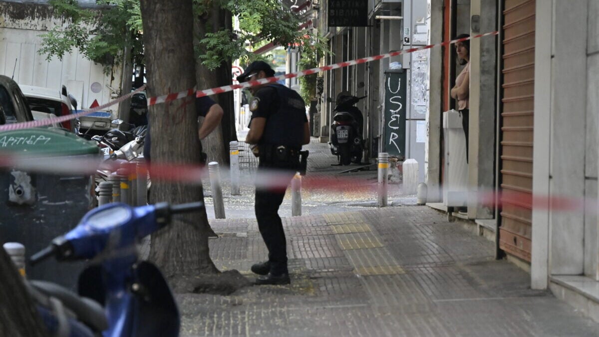Σταύρος Γεωργίου: «Σχεδίαζε να πάει διακοπές με τις κόρες του στο Καρπενήσι» λέει πελάτισσά του με λυγμούς 1 Σταύρος Γεωργίου: «Σχεδίαζε να πάει διακοπές με τις κόρες του στο Καρπενήσι» λέει πελάτισσά του με λυγμούς