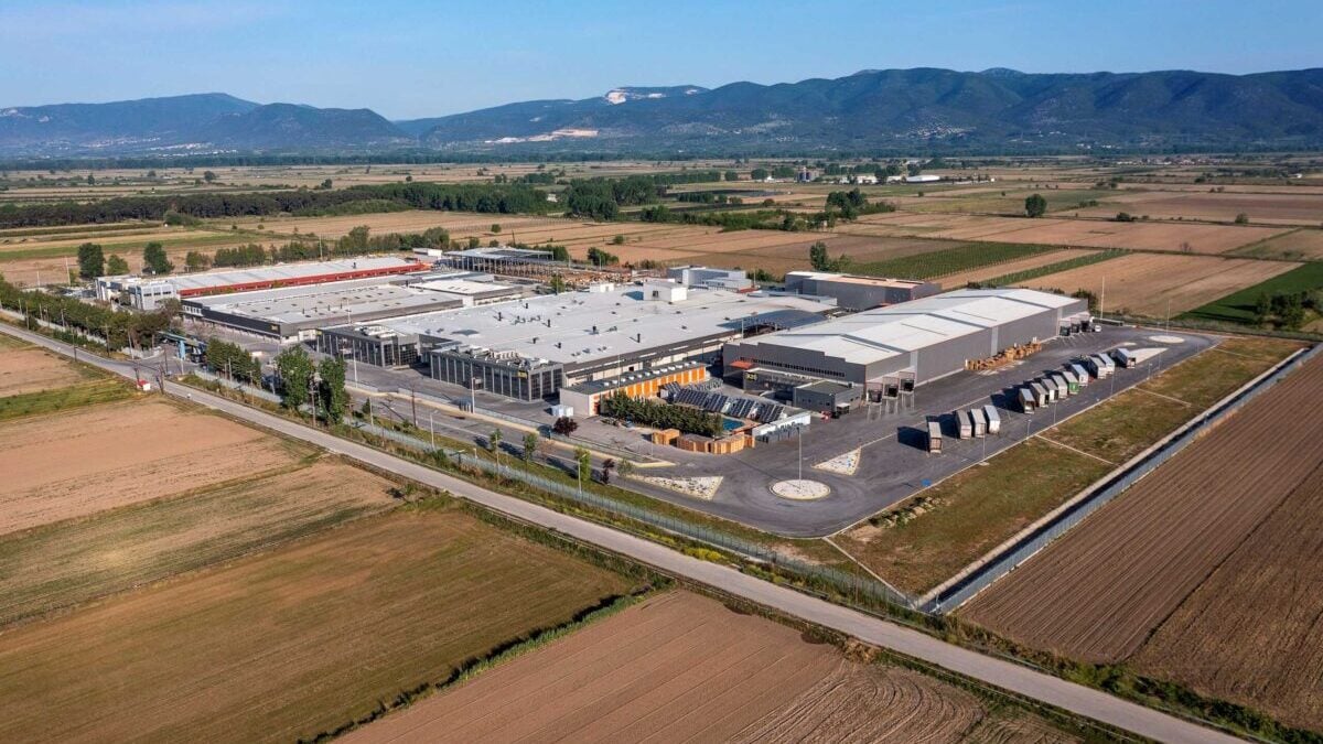 Sunlight Group: Κερδοφορία 18% παρά δασμούς, ακριβές πρώτες ύλες και αδύναμη Ευρώπη 1 Sunlight Group: Κερδοφορία 18% παρά δασμούς, ακριβές πρώτες ύλες και αδύναμη Ευρώπη