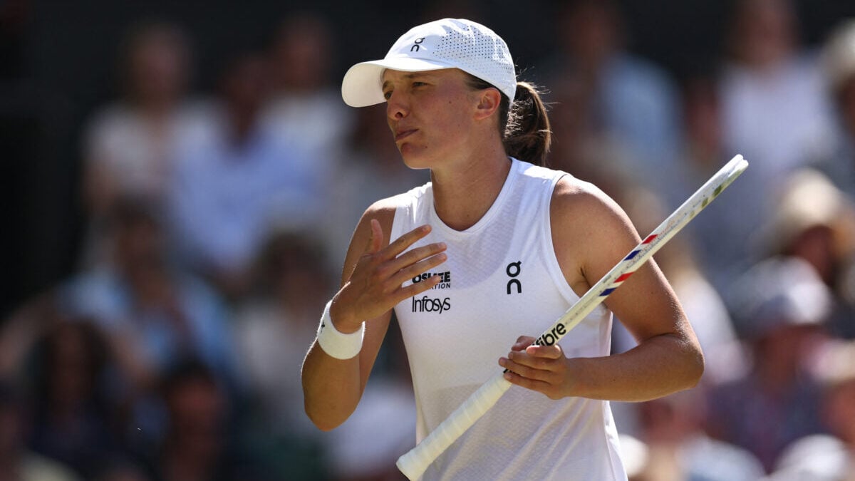 Wimbledon: Αποκλείστηκαν Σφιόντεκ και Ριμπάκινα 1 Wimbledon: Αποκλείστηκαν Σφιόντεκ και Ριμπάκινα