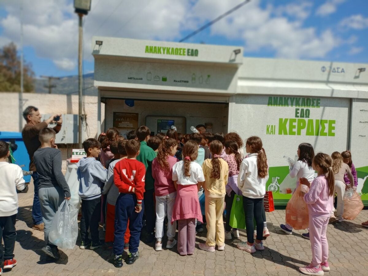 ΤΕΧΑΝ: Απάντηση της εταιρείας για τα «σπιτάκια ανακύκλωσης»