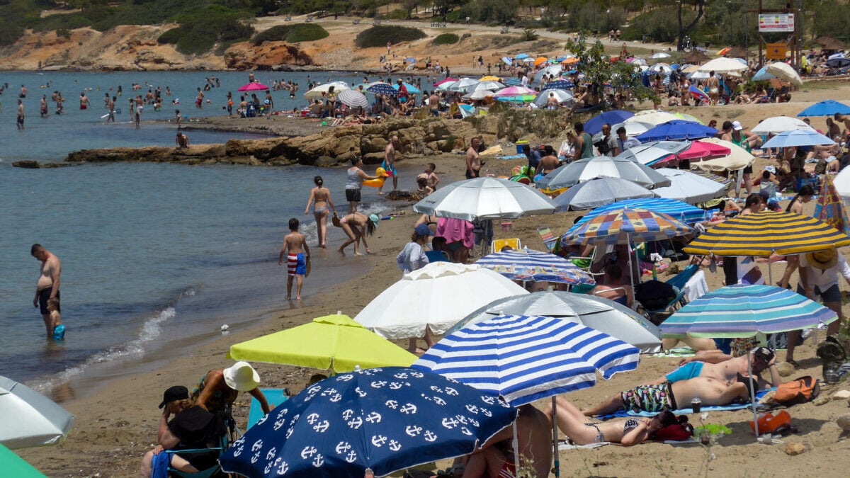 Καιρός: Θερμές αέριες μάζες από την Ιταλία «εισβάλλουν» στην χώρα – 40άρια την Κυριακή πριν πέσει πάλι η θερμοκρασία 1 Καιρός: Θερμές αέριες μάζες από την Ιταλία «εισβάλλουν» στην χώρα – 40άρια την Κυριακή πριν πέσει πάλι η θερμοκρασία