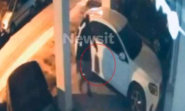 Θεσσαλονίκη: Εμπρηστικές επιθέσεις – Δημογλίδου: «Από καύσιμο αυτοκινήτου η 2η έκρηξη, δεν αναμένεται ανάληψη ευθύνης»