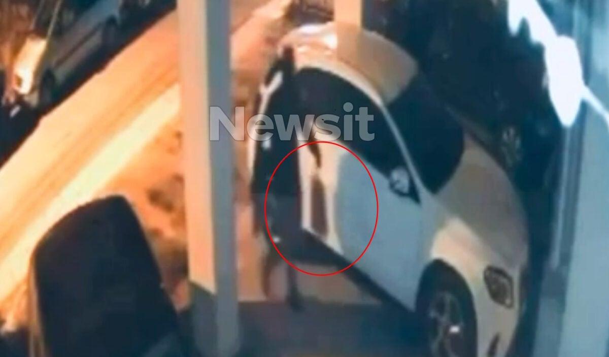 Θεσσαλονίκη: Εμπρηστικές επιθέσεις – Δημογλίδου: «Από καύσιμο αυτοκινήτου η 2η έκρηξη, δεν αναμένεται ανάληψη ευθύνης»