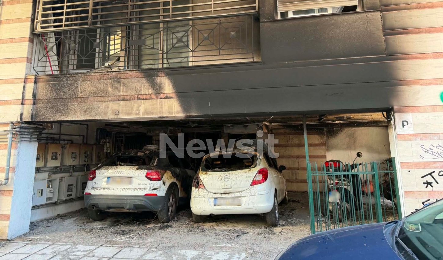 Εμπρηστικές επιθέσεις στη Θεσσαλονίκη: Στην Αντιτρομοκρατική οι έρευνες για τους εμπρησμούς στα σπίτια στελεχών της ΝΔ