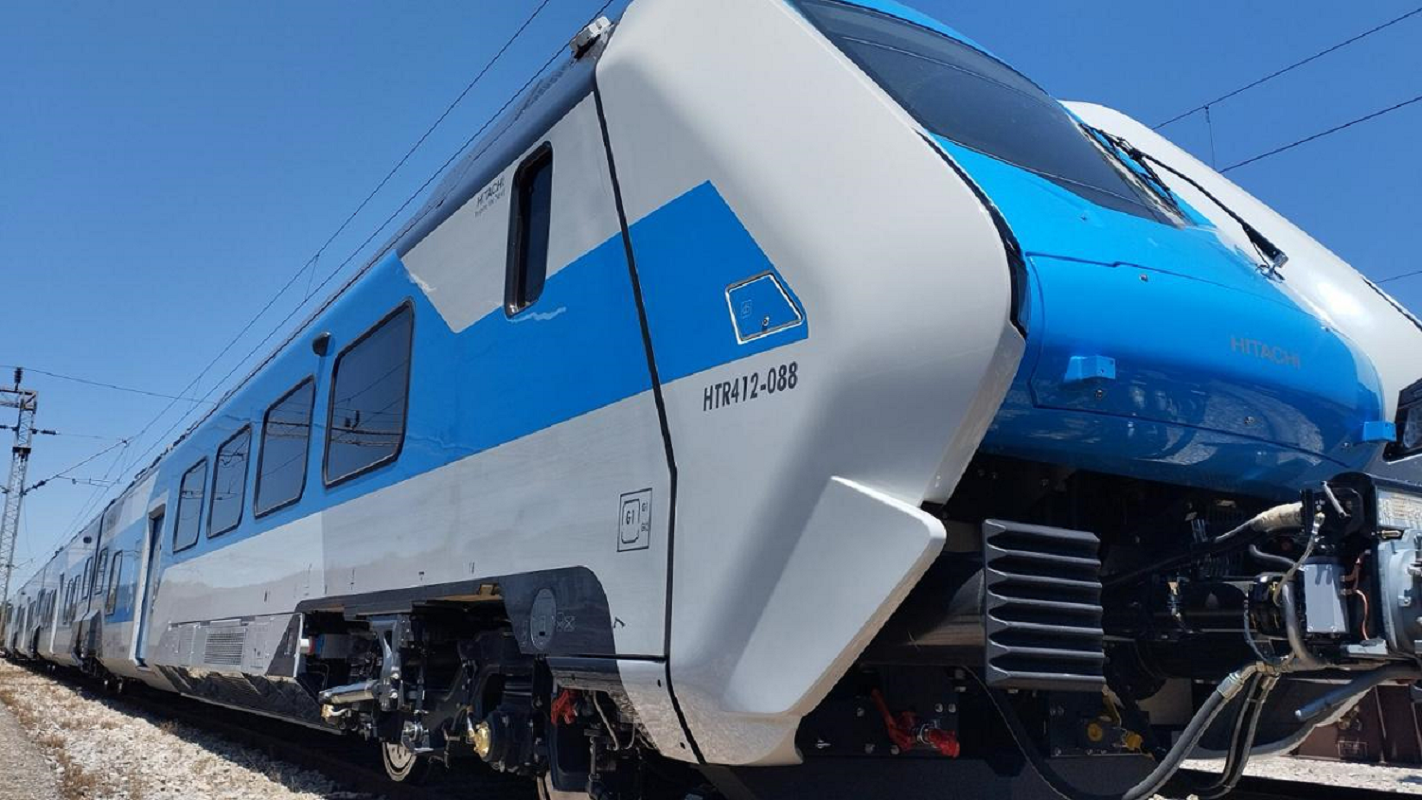 Θεσσαλονίκη: Ο πρώτος συρμός Blues Intercity – Μητσοτάκης: «Στόχος ένας σιδηρόδρομος που θα εμπιστεύονται οι πολίτες»