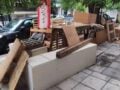 Θεσσαλονίκη: Δικογραφία σε βάρος δύο 39χρονων για έριξαν έπιπλα στο πεζοδρόμιο