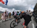 Tour de France: Ποδηλάτης συγκρούστηκε με αυτοκίνητο που πάτησε φρένο για να μην πατήσει θεατή