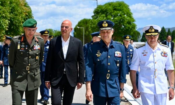 Δένδιας: Το Κέντρο Εκπαίδευσης για χειριστές Μη Επανδρωμένων Αεροχημάτων εγκαινιάστηκε – «Το 2030 η Ελλάδα θα είναι πρωτοπόρος στην κατασκευή drones»