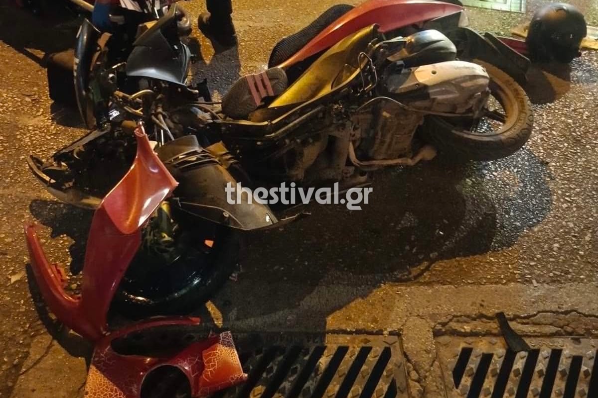 Τροχαίο στη Θεσσαλονίκη: Νεκρός 23χρονος μοτοσικλετιστής – Βίντεο ντοκουμέντο από τη σφοδρή σύγκρουση με το αυτοκίνητο