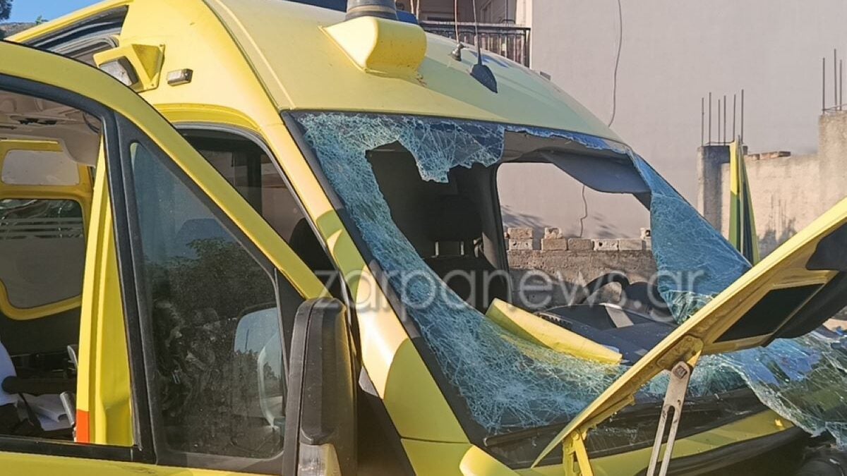 Τροχαίο στα Χανιά: «Ο ασθενής δεν κατέληξε από το τρακάρισμα, από θαύμα ζει ο συνάδελφος που του έκανε ΚΑΡΠΑ» λέει πρόεδρος εργαζόμενων ΕΚΑΒ Χανίων 3 Τροχαίο στα Χανιά: «Ο ασθενής δεν κατέληξε από το τρακάρισμα, από θαύμα ζει ο συνάδελφος που του έκανε ΚΑΡΠΑ» λέει πρόεδρος εργαζόμενων ΕΚΑΒ Χανίων
