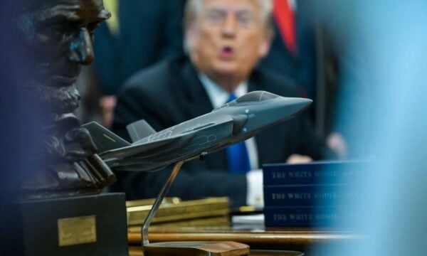 NY Times: Το σχέδιο του Τραμπ για τα F-35 στην Τουρκία – Ο νόμος μπλόκο του Κογκρέσου, το «δώρο» στον Ερντογάν και οι αντιδράσεις