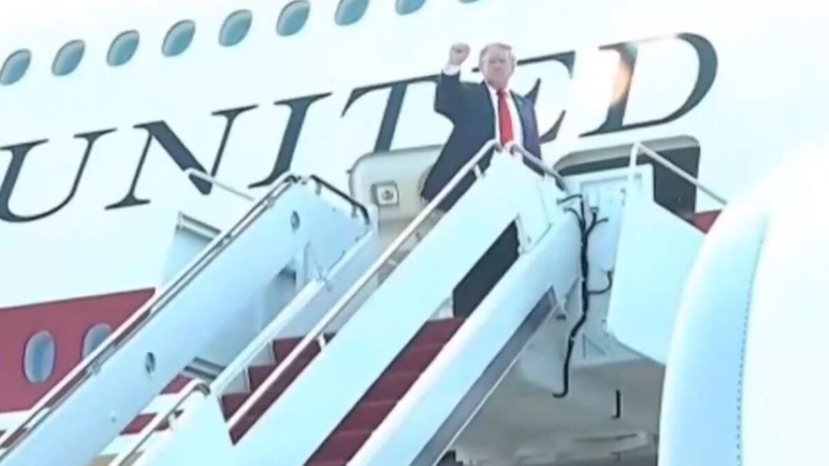 Τραμπ: Παρθενική πτήση με το νέο Air Force One και δηλώσεις για το Ιράν – «Οι συνομιλίες πάνε καλά – Τους χτυπήσαμε σκληρά την περασμένη εβδομάδα» 2 Τραμπ: Παρθενική πτήση με το νέο Air Force One και δηλώσεις για το Ιράν – «Οι συνομιλίες πάνε καλά – Τους χτυπήσαμε σκληρά την περασμένη εβδομάδα»
