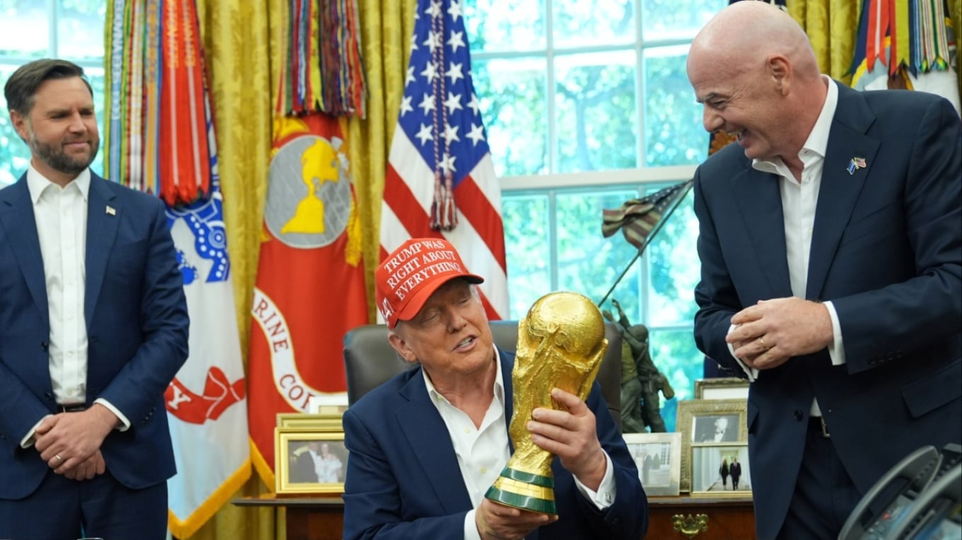 Τραμπ: Θέλει τον Ινφαντίνο της FIFA για τη θέση του Γενικού Γραμματέα του ΟΗΕ – Το σχέδιο και τα εμπόδια 10 Τραμπ: Θέλει τον Ινφαντίνο της FIFA για τη θέση του Γενικού Γραμματέα του ΟΗΕ – Το σχέδιο και τα εμπόδια