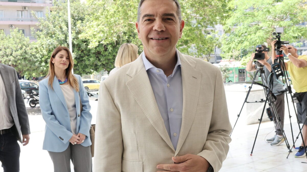 Η ΕΛΑΣ: Τα 400+1 μέλη του Εθνικού Συμβουλίου του κόμματος του Αλέξη Τσίπρα 1 Η ΕΛΑΣ: Τα 400+1 μέλη του Εθνικού Συμβουλίου του κόμματος του Αλέξη Τσίπρα