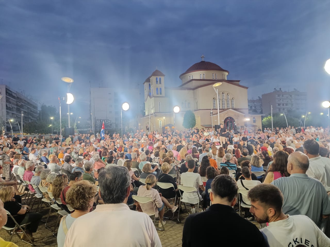 Αλέξης Τσίπρας, Περιστέρι, ΕΛΑΣ