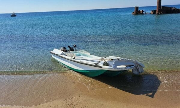 Θεσσαλονίκη: Άκαρπες οι έρευνες για τον εντοπισμό του 69χρονου – Βρέθηκε η αναποδογυρισμένη βάρκα του