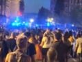 Berlin Pride: Πληροφορίες για σύλληψη του δράστη που σκότωσε έναν άνθρωπο και τραυμάτισε 16 με βαν – βίντεο
