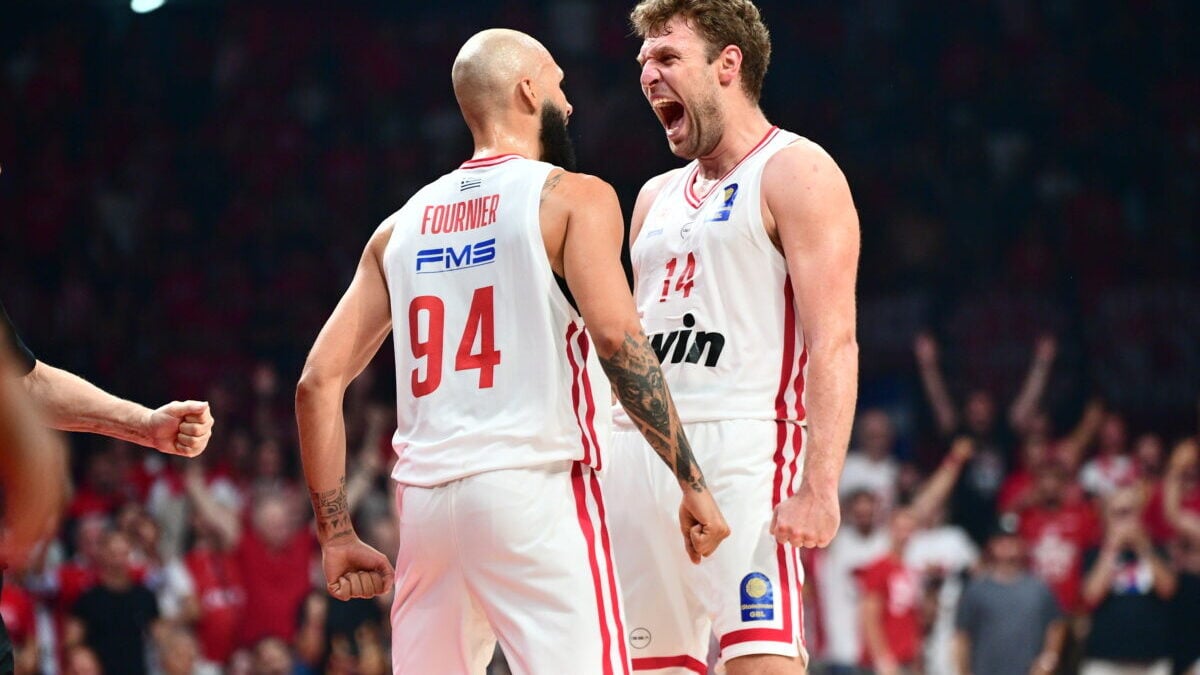 Greek Basketball League: Η καλύτερη πεντάδα της χρονιάς με τέσσερις παίκτες του Ολυμπιακού και έναν του ΠΑΟΚ 1 Greek Basketball League: Η καλύτερη πεντάδα της χρονιάς με τέσσερις παίκτες του Ολυμπιακού και έναν του ΠΑΟΚ