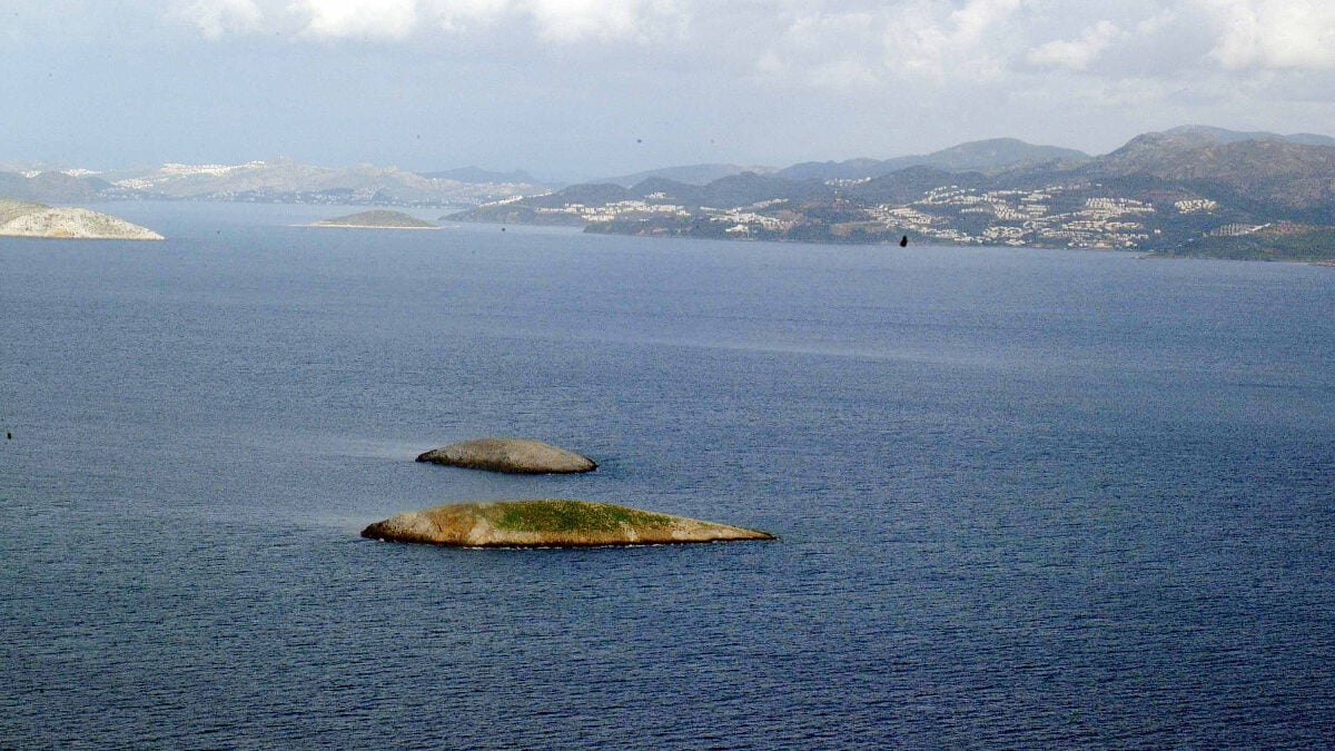 Πρώην βατραχάνθρωπος των Ιμίων καταγγέλλει μη αναγνώριση των διπλών ενσήμων: «Με αντιμετωπίζουν σαν να έκανα μια συμβατική δουλειά» 1 Πρώην βατραχάνθρωπος των Ιμίων καταγγέλλει μη αναγνώριση των διπλών ενσήμων: «Με αντιμετωπίζουν σαν να έκανα μια συμβατική δουλειά»
