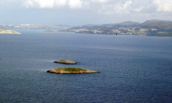 Πρώην βατραχάνθρωπος των Ιμίων καταγγέλλει μη αναγνώριση των διπλών ενσήμων: «Με αντιμετωπίζουν σαν να έκανα μια συμβατική δουλειά»