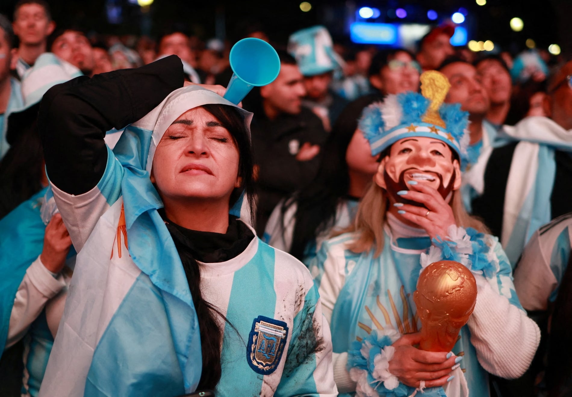 Μουντιάλ 2026: Επεισόδια στο Μπουένος Άιρες μετά τον τελικό – Φίλαθλοι συγκρούστηκαν με την αστυνομία 9 Μουντιάλ 2026: Επεισόδια στο Μπουένος Άιρες μετά τον τελικό – Φίλαθλοι συγκρούστηκαν με την αστυνομία