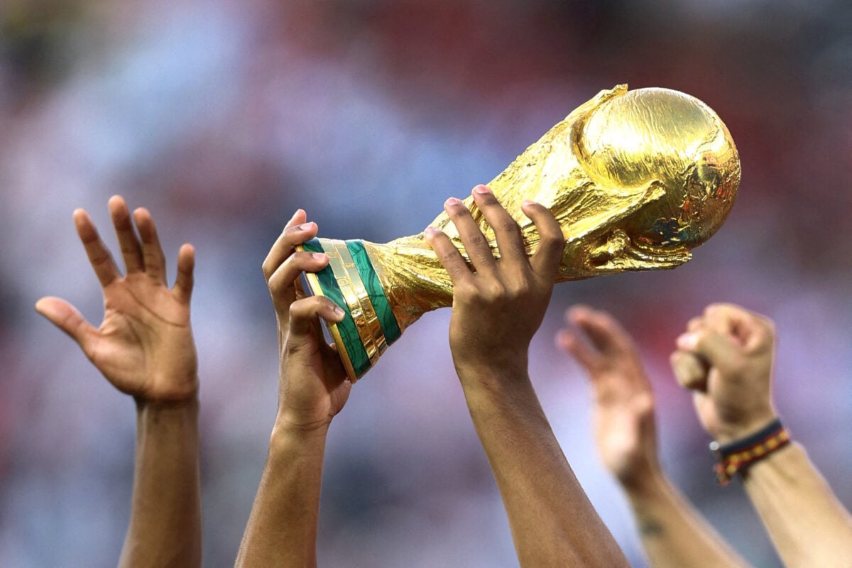 Financial Times: FIFA θέλει να πουλήσει το 20% του Μουντιάλ