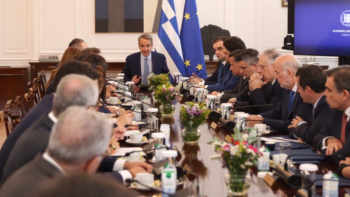Υπουργικό Συμβούλιο συνεδριάζει σήμερα – Τα 8 θέματα που θα συζητηθούν 1 Υπουργικό Συμβούλιο συνεδριάζει σήμερα – Τα 8 θέματα που θα συζητηθούν
