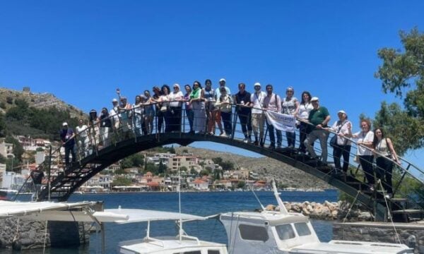 Ρουμάνοι τουριστικοί πράκτορες ανακαλύπτουν τη Λέσβο και τη Χίο