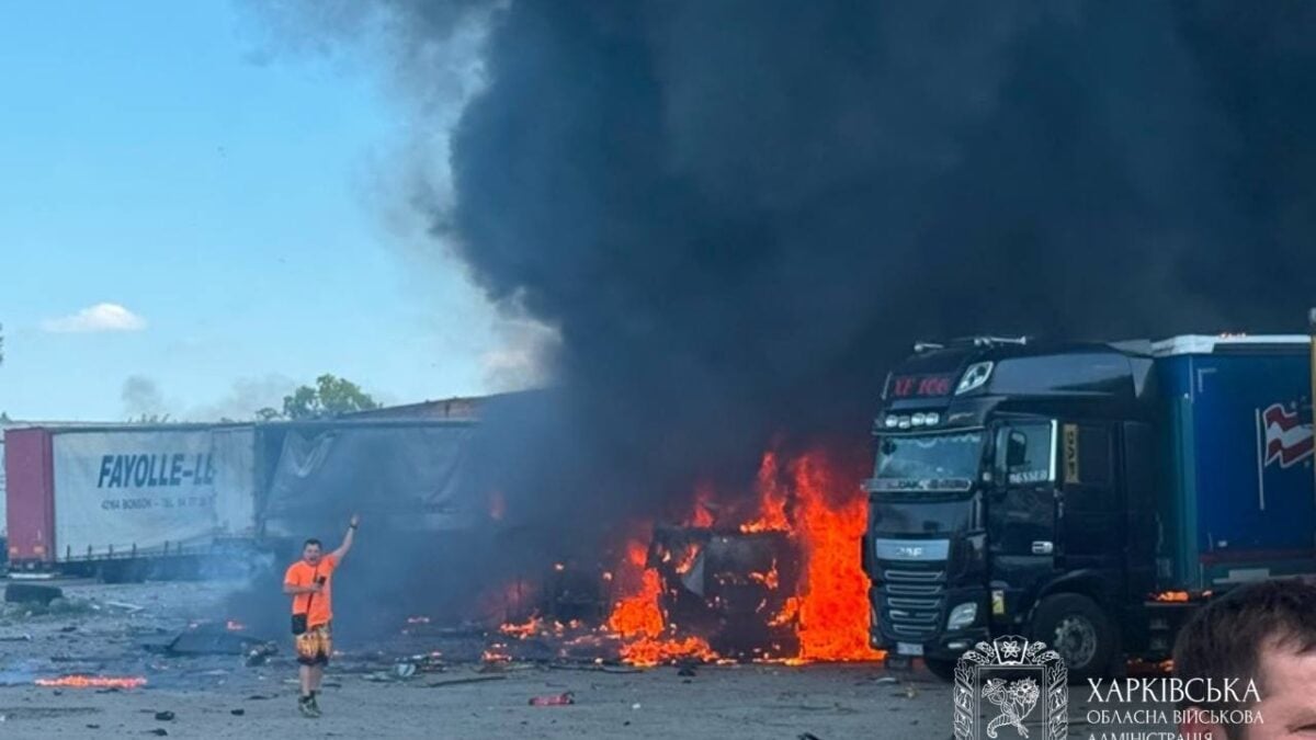 Ρωσία σφυροκοπά την Ουκρανία: Οκτώ νεκροί, 66 τραυματίες στη Ζαπορίζια 3 Ρωσία σφυροκοπά την Ουκρανία: Οκτώ νεκροί, 66 τραυματίες στη Ζαπορίζια