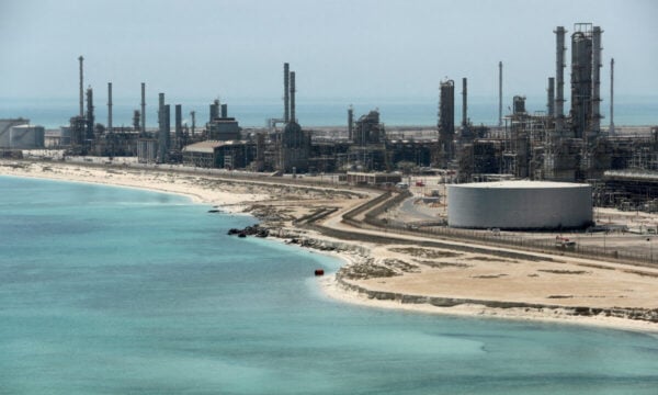 Aramco: Εκτίναξη 44% στα κέρδη λόγω του πολέμου για τη σαουδαραβική πετρελαϊκή εταιρεία