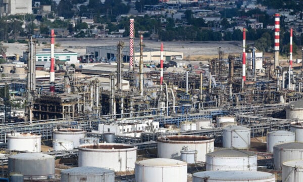 Brent: Στα 90 δολάρια καθώς εξανεμίζονται οι προσδοκίες για συμφωνία ΗΠΑ – Ιράν