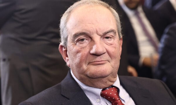 Κώστας Καραμανλής: Αποχαιρετώ τον Ιωάννη Βαρβιτσιώτη με συγκίνηση, σεβασμό, αγάπη και ειλικρινή ευγνωμοσύνη