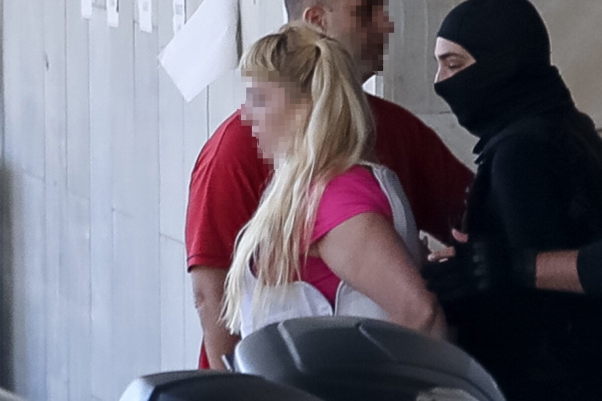 Marfin: Απολογείται σήμερα η 46χρονη για τον φονικό εμπρησμό – Αρνείται ότι έχει ταυτοποιηθεί και επιμένει στην αθωότητά της