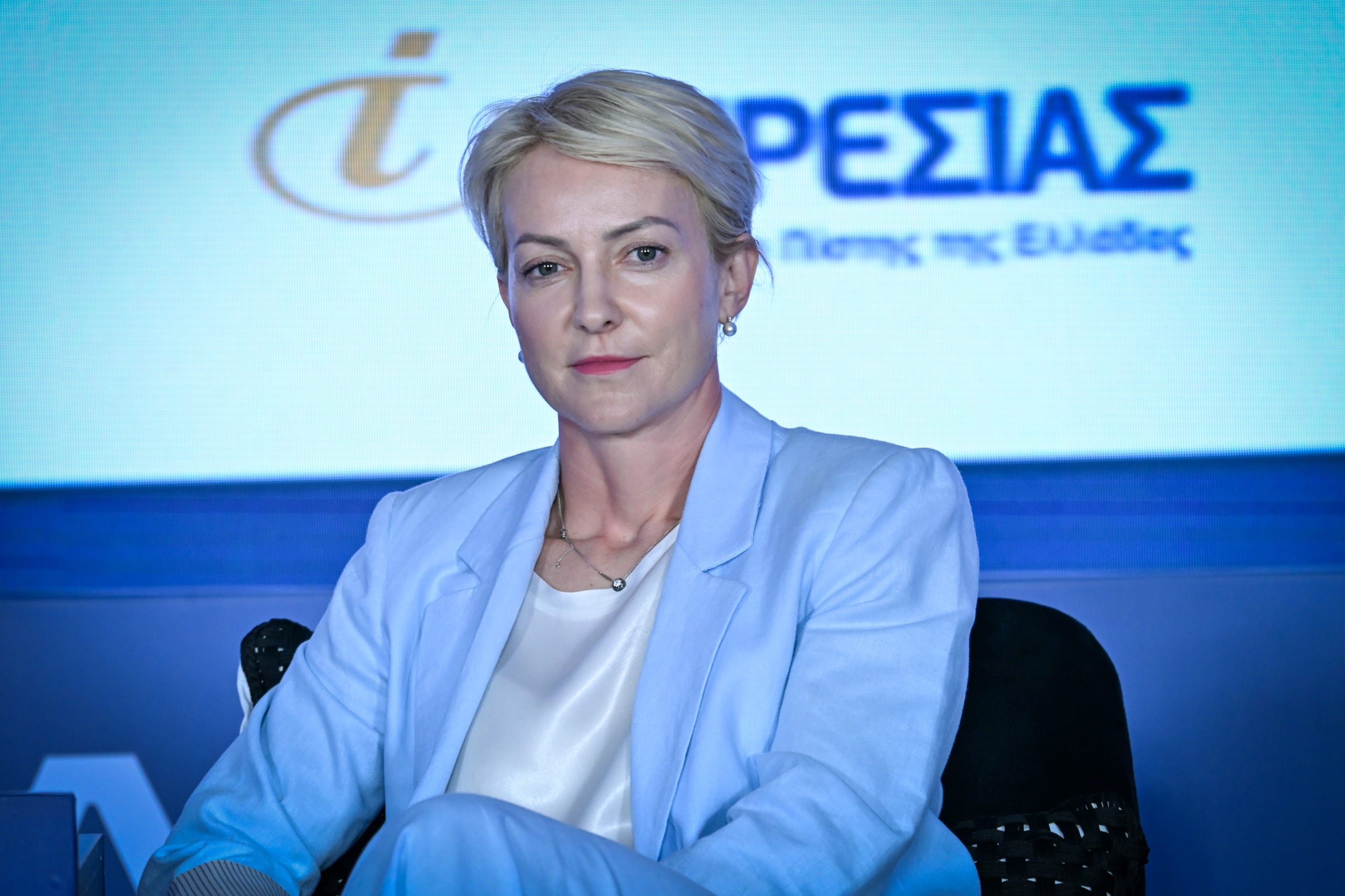 Σδούκου για Τσίπρα: Η χώρα δεν μπορεί να επιστρέψει μία δεκαετία πίσω – Η σταθερότητα του, ήταν τα capital controls