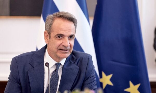 Μητσοτάκης: «Η απώλεια του Έλληνα συντονιστή και του Δανού χειριστή την ώρα που επιχειρούσαν μας γεμίζει όλους με οδύνη»