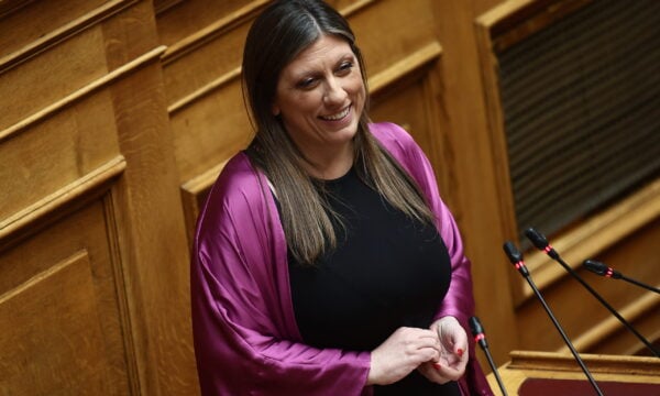 Κωνσταντοπούλου: Τραγικό την ημέρα που διαπράττεται άλλη μια γυναικοκτονία, η ΝΔ να επιδιώκει να αφήσει το Προεδρείο της Βουλής χωρίς καμία γυναίκα