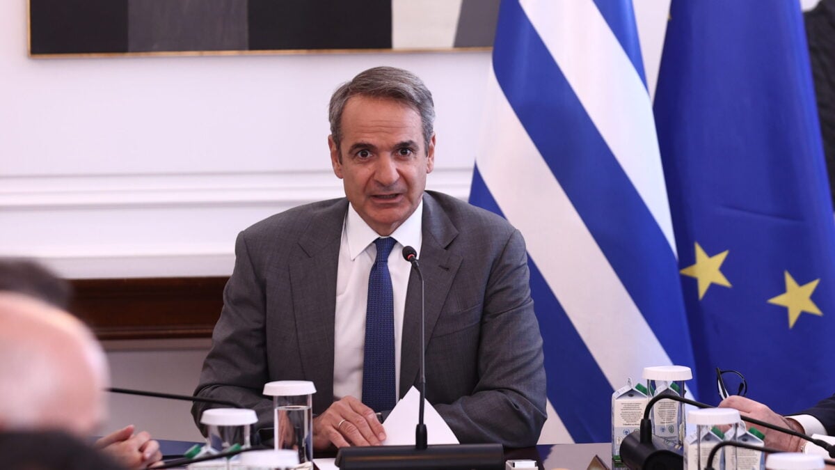 Κυριάκος Μητσοτάκης: Ενημερώθηκε για τις πυρκαγιές στο Συντονιστικό Κέντρο Επιχείρησης και Διαχείρισης Κρίσεων 1 Κυριάκος Μητσοτάκης: Ενημερώθηκε για τις πυρκαγιές στο Συντονιστικό Κέντρο Επιχείρησης και Διαχείρισης Κρίσεων