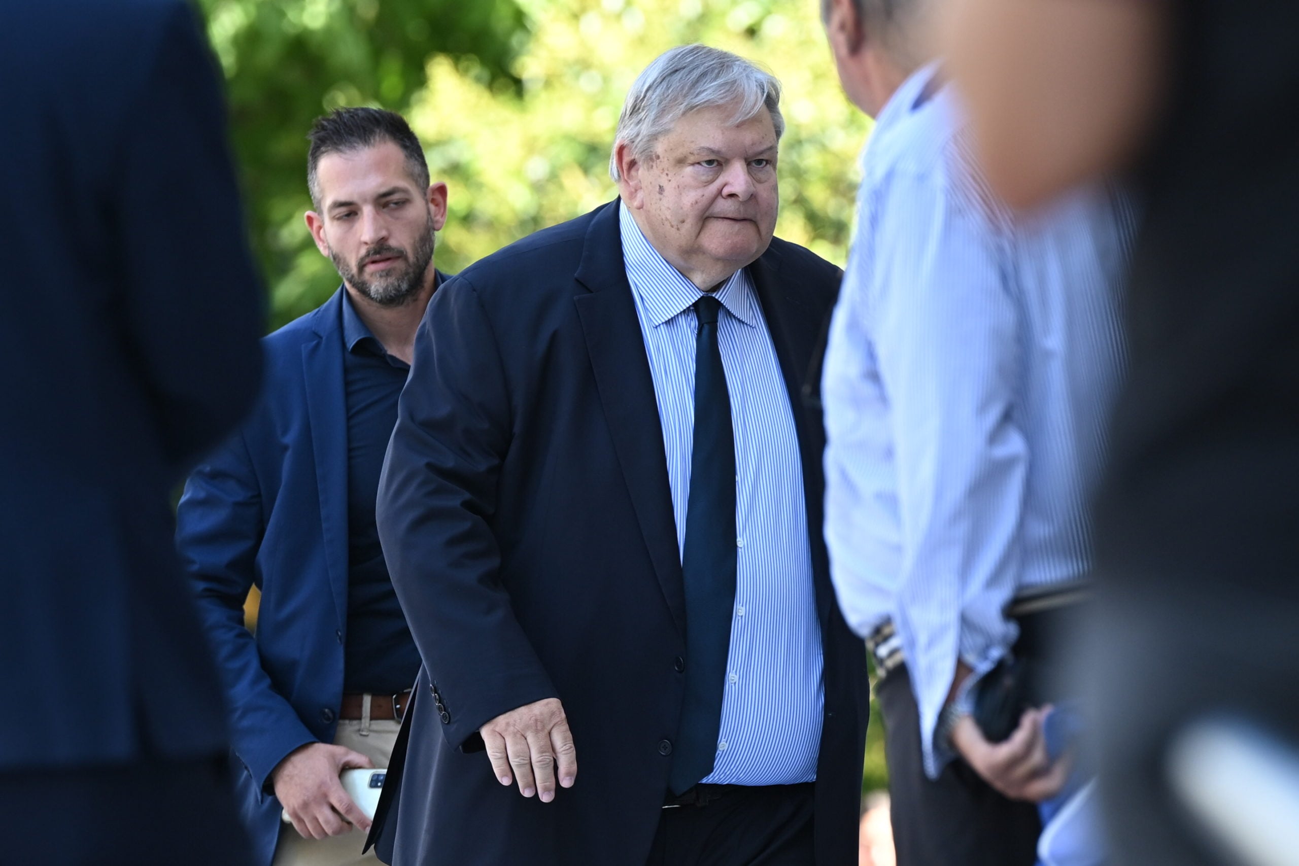 Γιάννης Βαρβιτσιώτης: «ύστατο χαίρε» στη Μητρόπολη Αθηνών 15 Γιάννης Βαρβιτσιώτης κηδεία