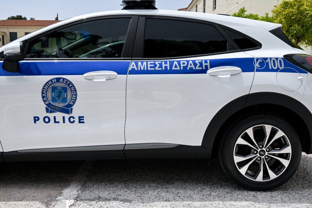 Συνελήφθη γνωστός τράπερ στη Θεσσαλονίκη για επικίνδυνη οδήγηση στην ΠΑΘΕ – Έτρεχε με 182 χλμ./ώρα 7 Αστυνομία