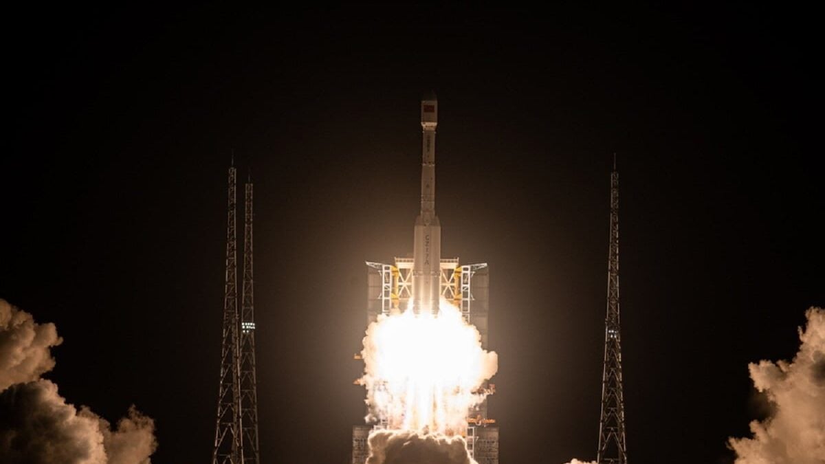 Κίνα: Πύραυλος που μετέφερε τον δορυφόρο ChinaSat-4B εξερράγη λίγα δευτερόλεπτα μετά την εκτόξευσή του – βίντεο 1 Κίνα: Πύραυλος που μετέφερε τον δορυφόρο ChinaSat-4B εξερράγη λίγα δευτερόλεπτα μετά την εκτόξευσή του – βίντεο