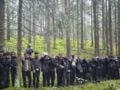 Λετονία: 28 άτομα πέρασαν τα σύνορα μέσα από δεύτερο μυστικό τούνελ – Η έξοδος ήταν κρυμμένη κάτω από βρύα