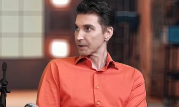Νίκος Φλώρος: Είχα φτάσει να σκέφτομαι μέχρι και την αυτοκτονία – Με κράτησε η σχέση μου με τον Θεό