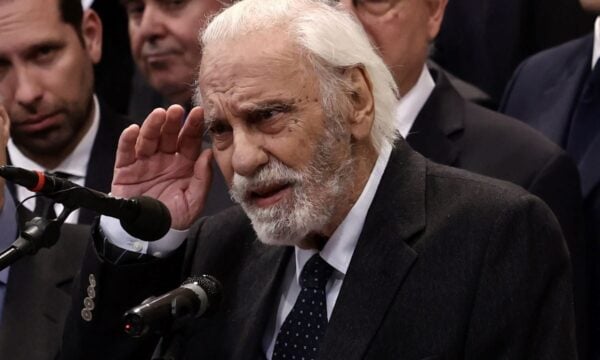 Πολιτικός και ακαδημαϊκός κόσμος αποχαιρετά τον Κωνσταντίνο Τσουκαλά